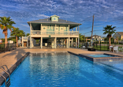 Big Spot RV clubhouse pool family friendly rv park workamping rv resort concrete big spaces san leon kemah seabrook webster bacliff galveston la marque texas city marathon valero rv