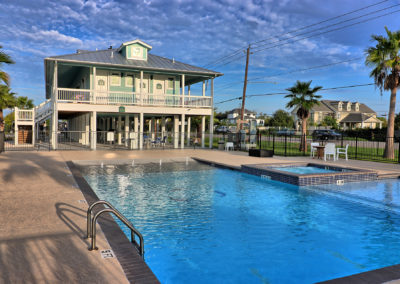 clubhouse pool rv park workamping rv resort concrete big spaces san leon kemah seabrook webster bacliff galveston la marque texas city marathon valero rv